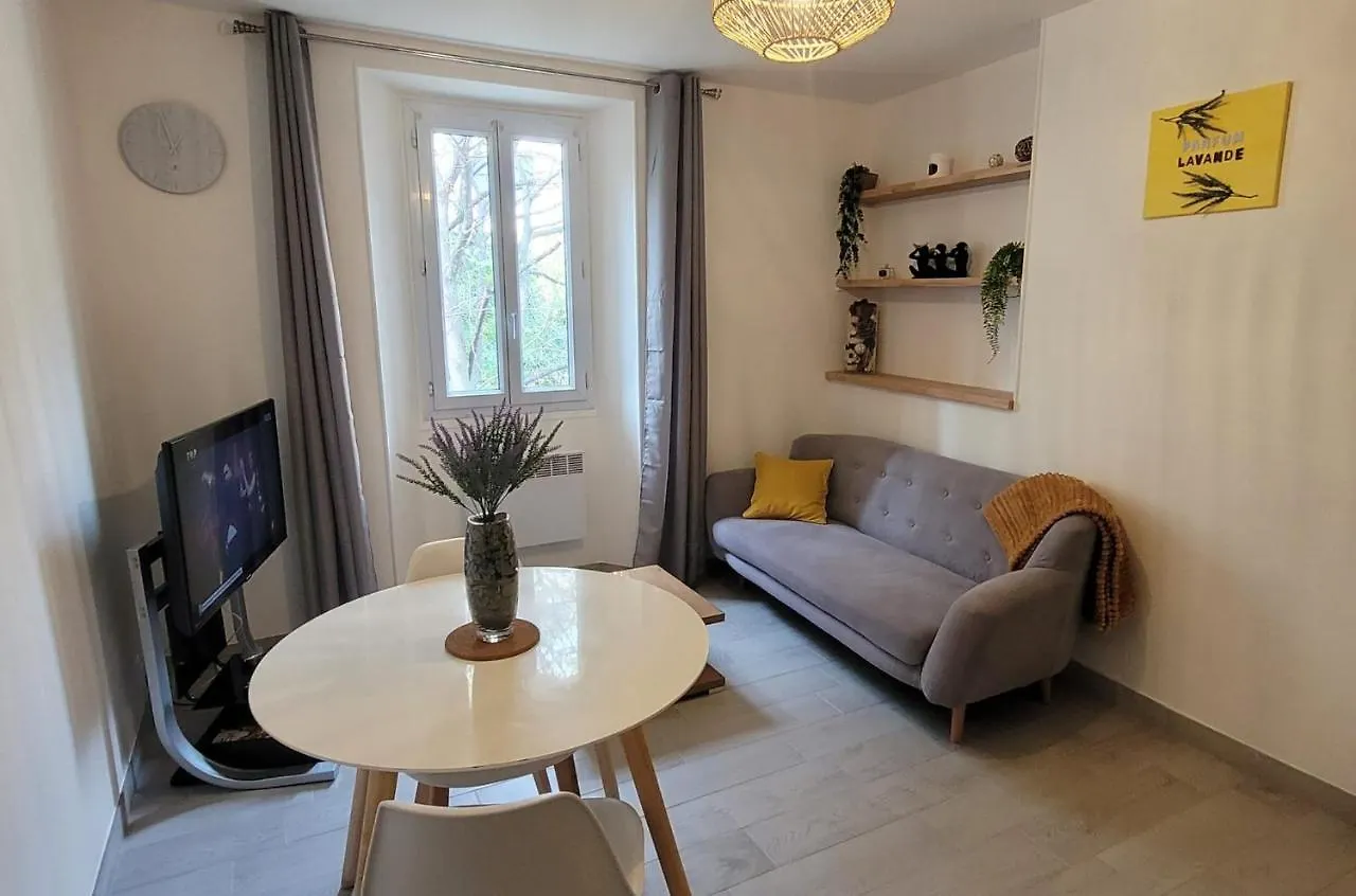 Appartement Parfum Lavande à Grasse 0*,  France